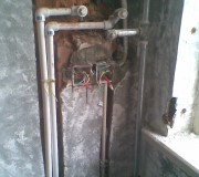 热水器和煤气管线